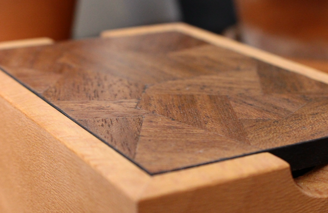 Petite Boîte à Effet Brisé