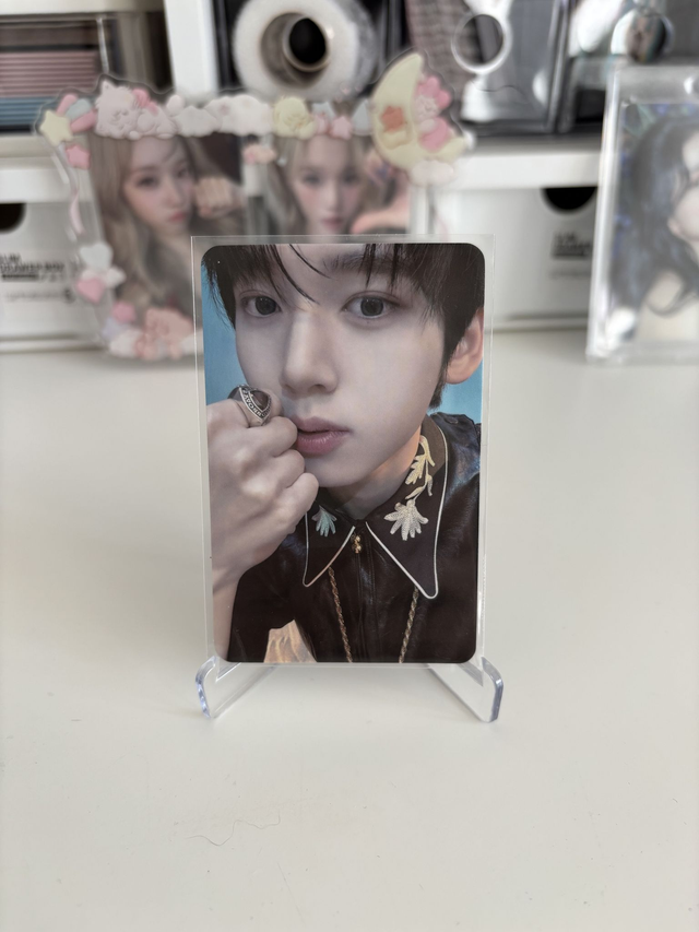 PC OFFICIEL DE HANYUJIN DE ZB1