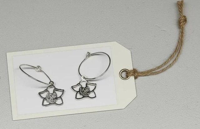 Orchid Sterling silver 20mm wire hoop earrings