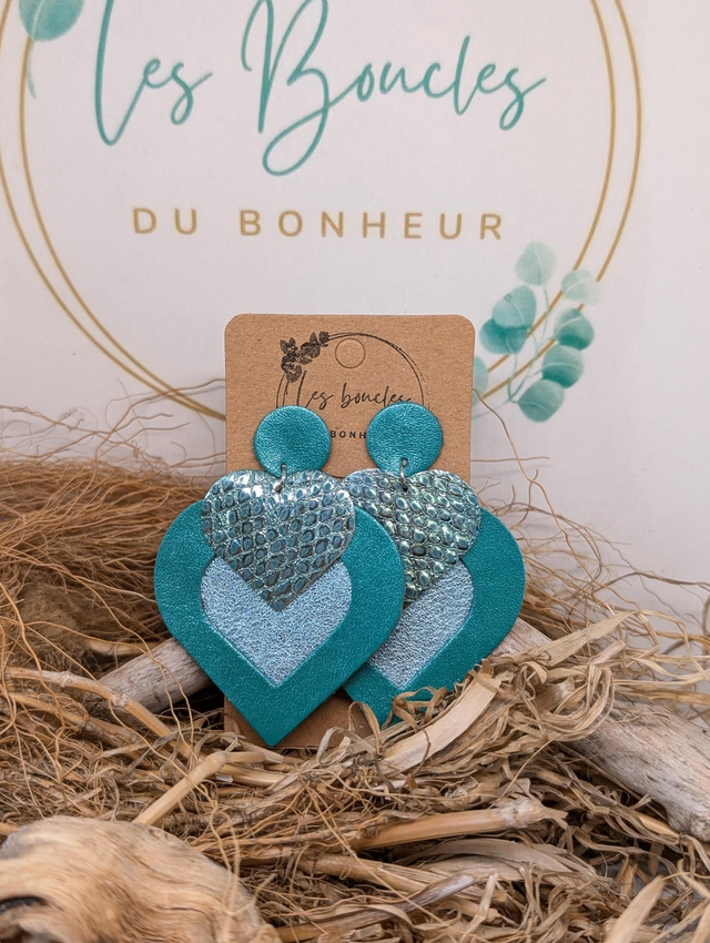 Boucles d&#039;oreilles Double coeur  vert dc076