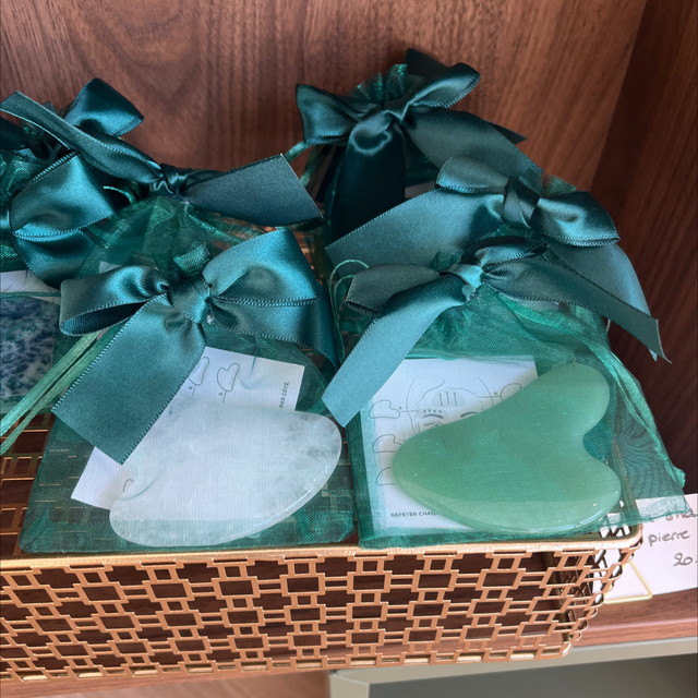 Gua sha pierre 