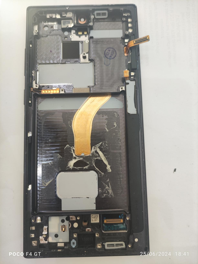 Ecran Samsung  S22 Ultra S908F Service Pack