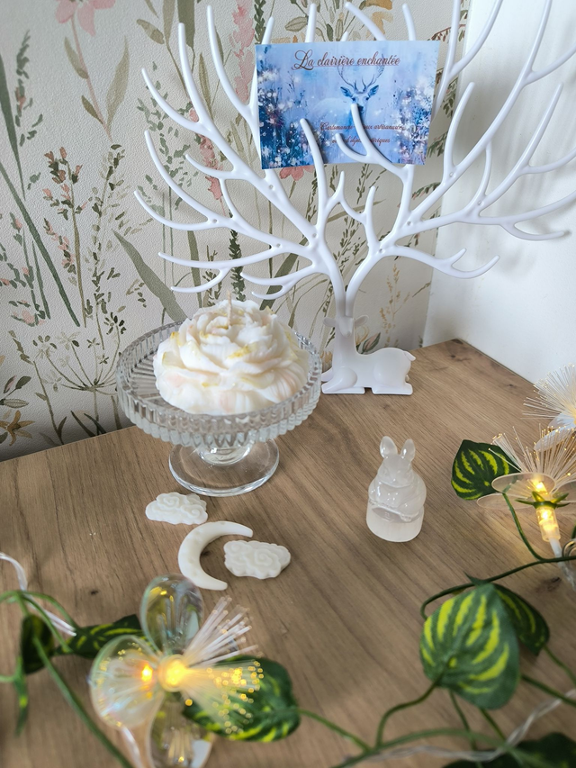 Bougie Pivoine " Bonbon Coco" nuances Or&amp;Rose