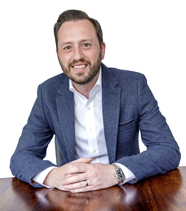 Headshot Portrait Session