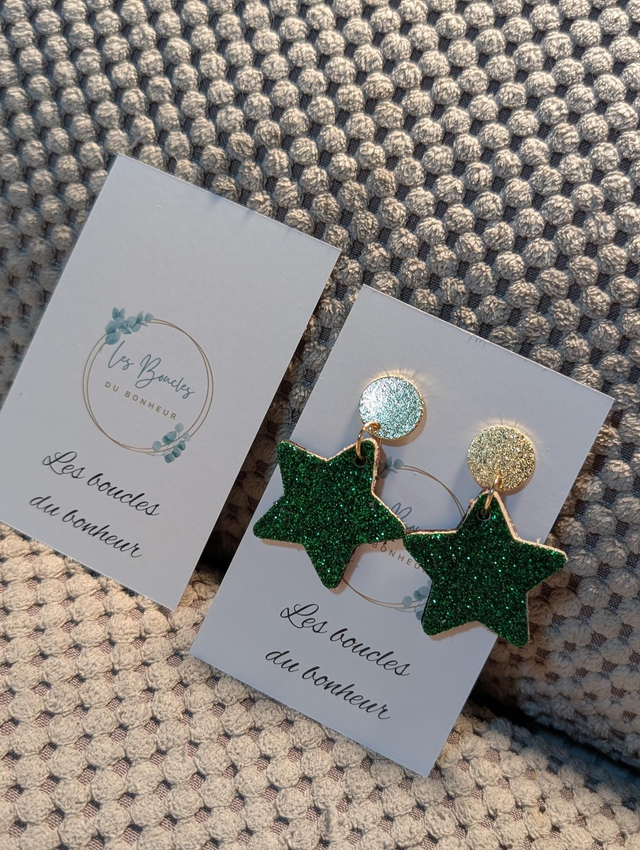 Boucles d'oreilles Petite étoile vert paillettes st006