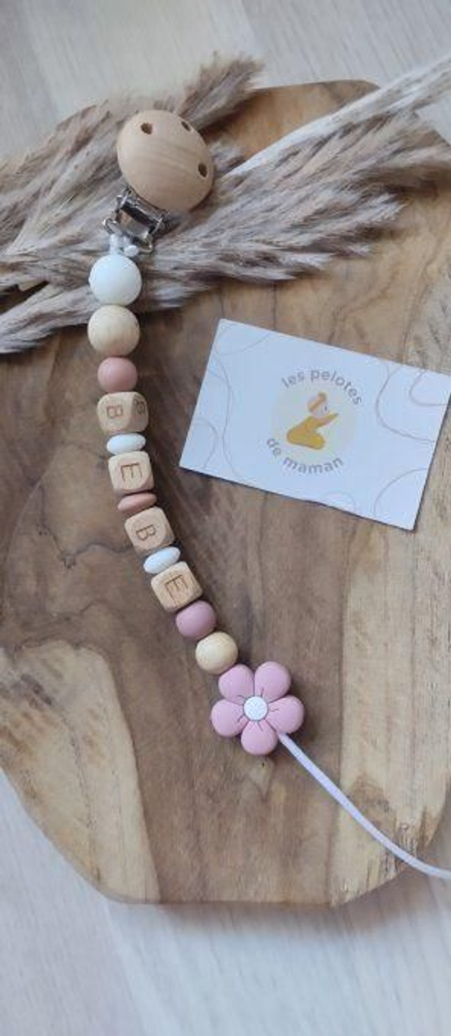 Attache tétine personnalisée 