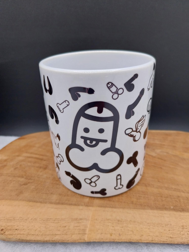 Mug  humour zizis heureux 