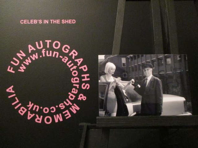 Samantha Tomlin Authentic Autographed 6x4 Our Facing Photograph (E)