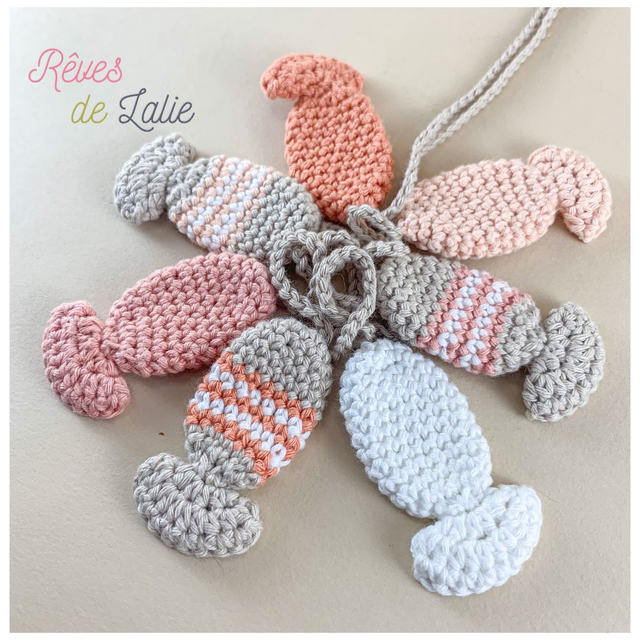 Guirlande de petits poissons (rose pale)