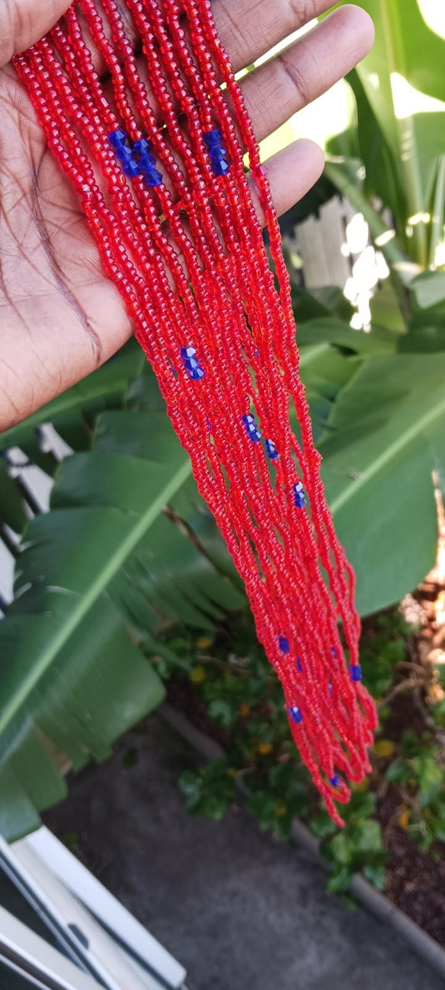 Baya, Perles de reins, Fait main