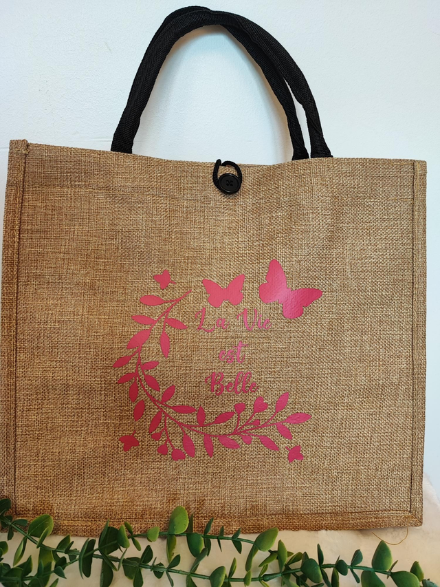 Grand sac cabas en toile de jute “La vie est belle” – Design couronne 🌿👜
