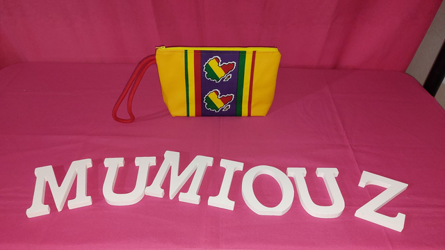 Trousse Yellow Afrika