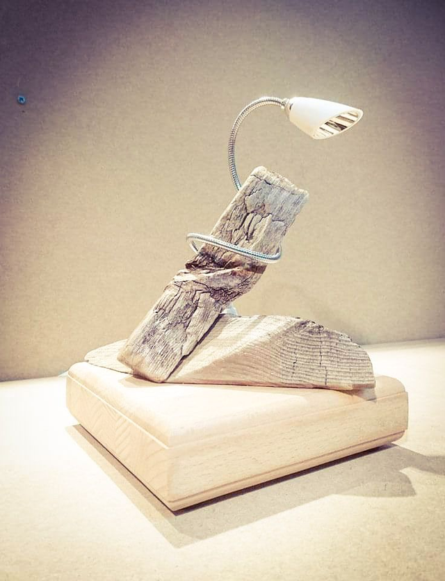 Estación de carga USB &quot;E.T&quot;