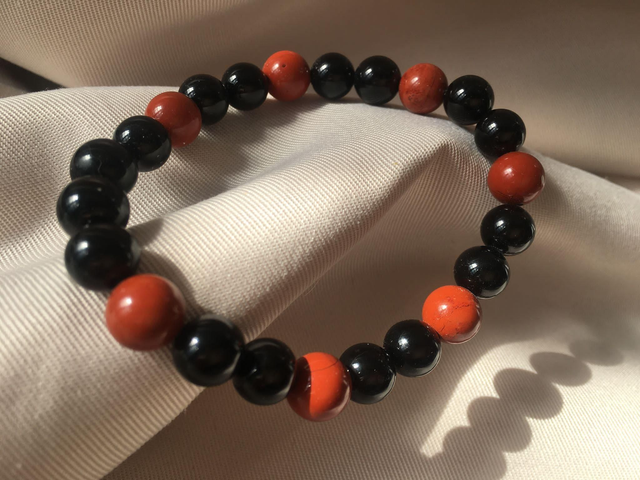 Bracelet en Pierres Naturelles – Jaspe Rouge &amp; Onyx
