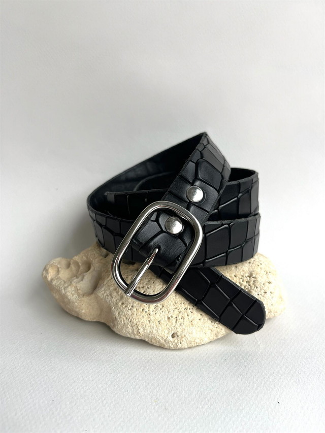 Ceinture effet croco boucle argentée