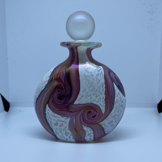 Perfume bottle