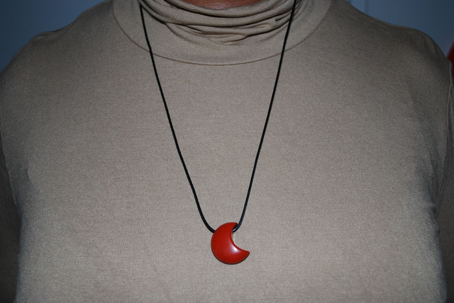 Collier pendentif jaspe rouge