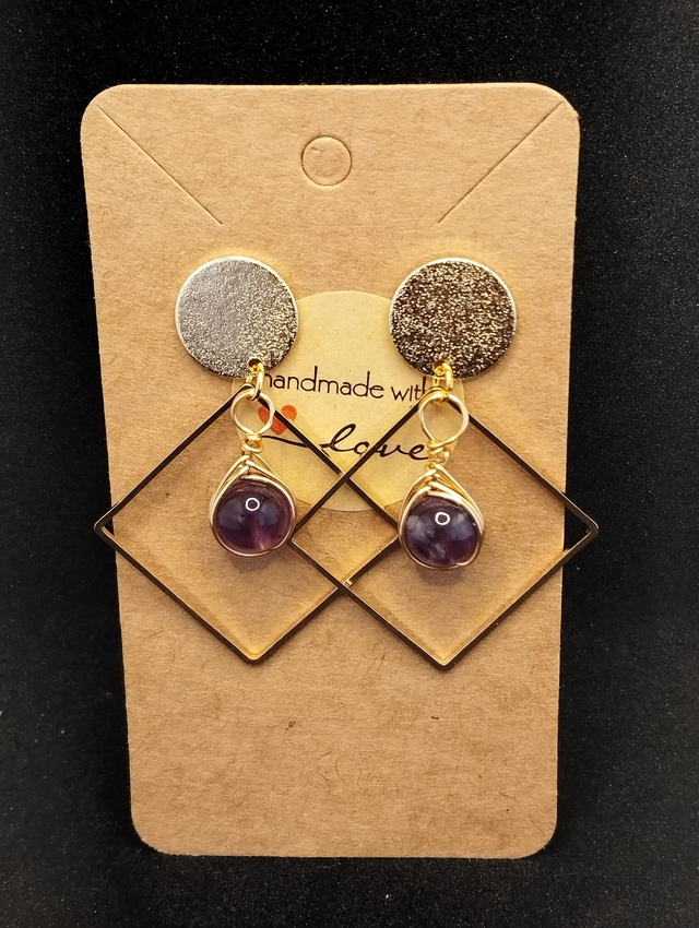 Boucle d'oreille en améthyste