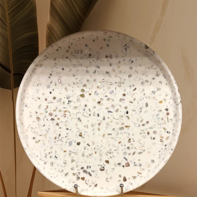 Handmade Large Circle Tray - Shell Pieces