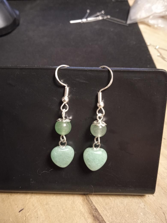 aventurine verte (boucles d'oreilles "coeurs") 