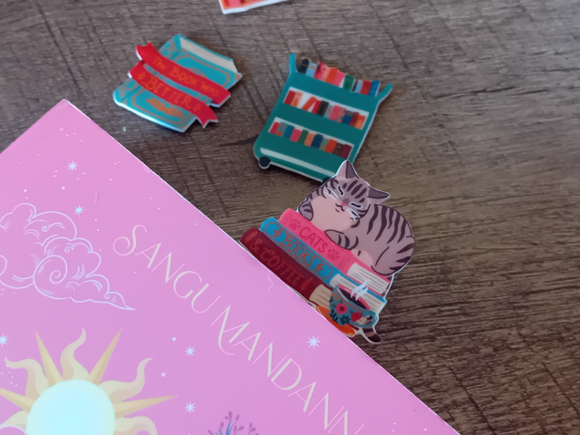 Marque-page trombone aimanté – Pack Romance & Lecture (4 magnets interchangeables)