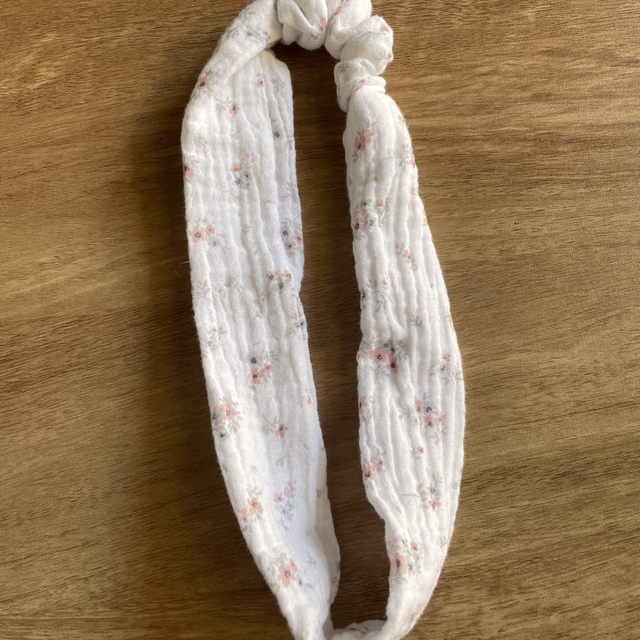 Bandeau Anna blanc à fleurs 