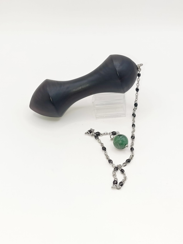 Pendule Ébène, Rubis sur Zoïsite, époxy