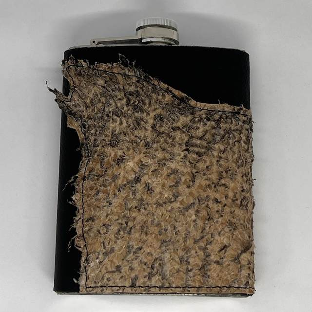 Flachmann 8oz mit Hecht-Leder