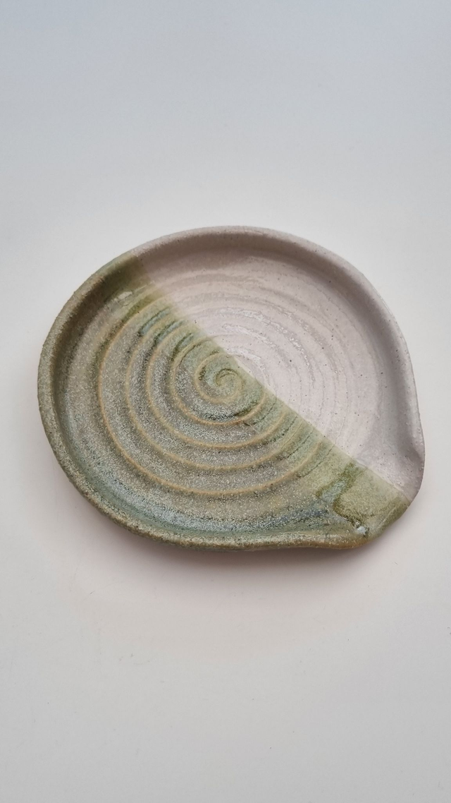 Spoon Holder in Green and White