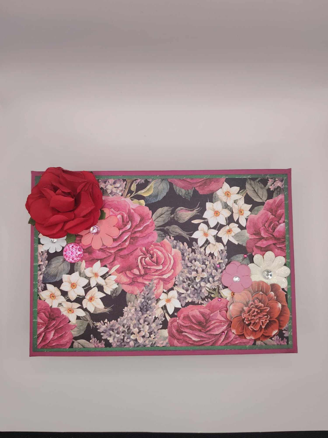 Boîte magique thème "Roses 2" 