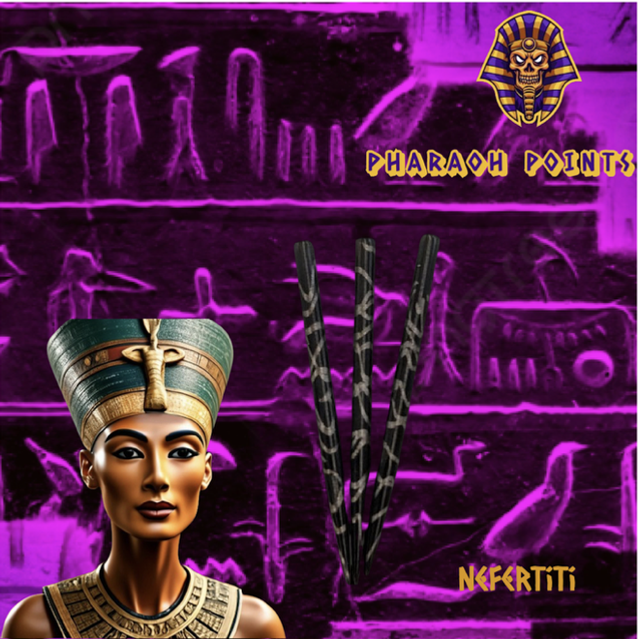 PHARAOH POINTS NEFERTITI 