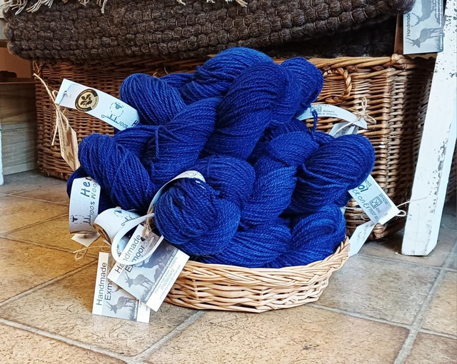 Heritage Wool 100g Dk