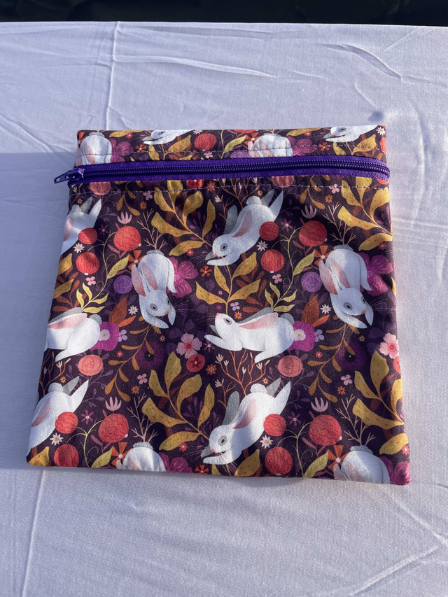 Pochette à collation zip lapin