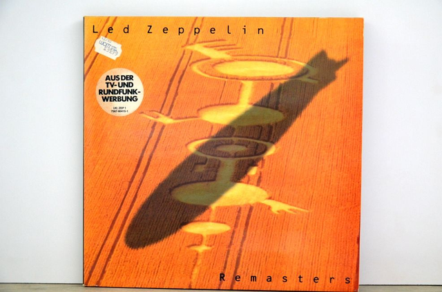 Led Zeppelin - Remasters (3-LP) (1990)