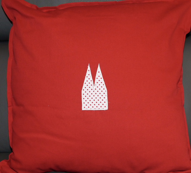 Kissenhülle rot „Dom“