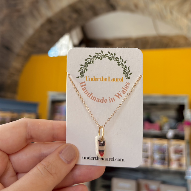 Sea Pottery Dainty Necklace Gold Plated