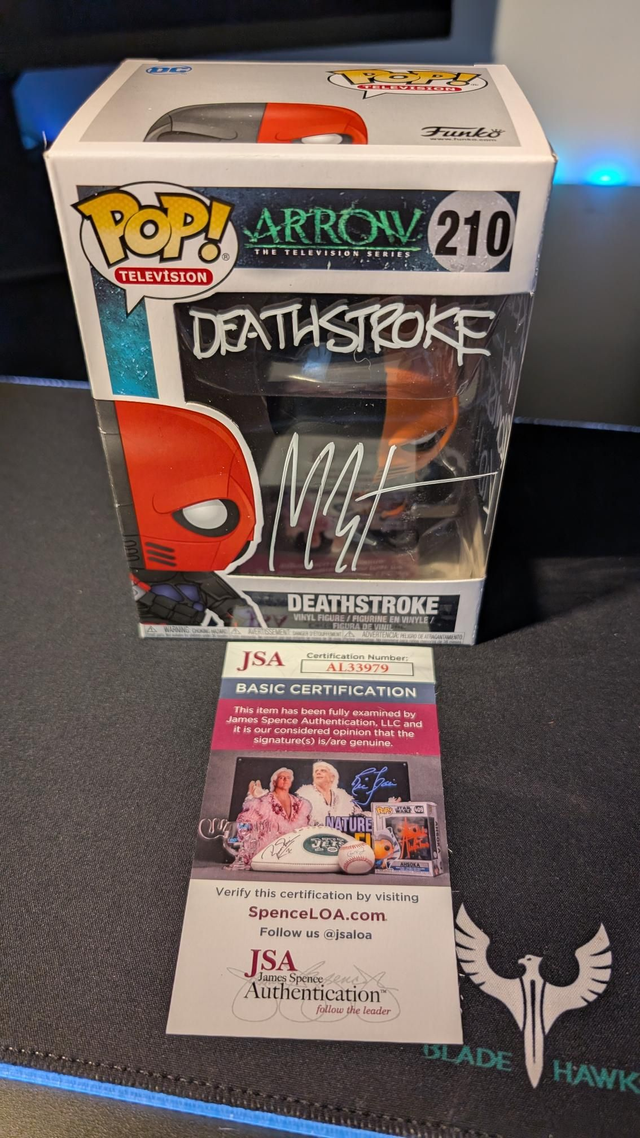 Funko Pop DC Arrow Deathstroke 210 Signed By Manu Bennett with JSA COA