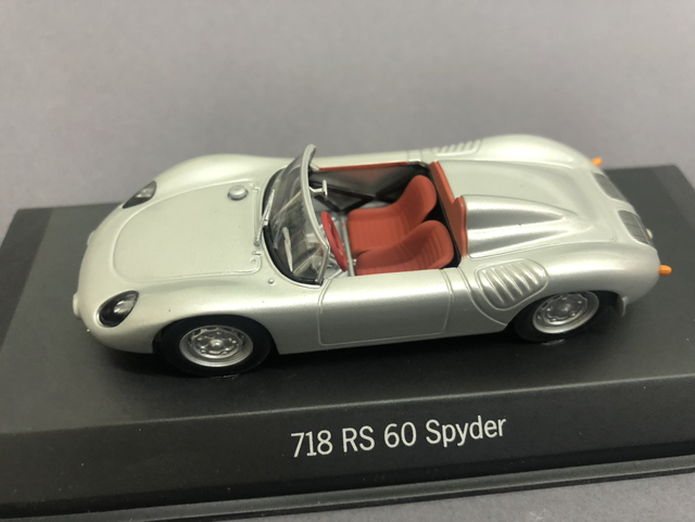Porsche 718 RS60 Silber Minichamps 1:43