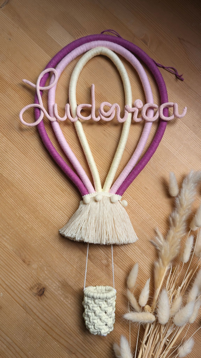 𝑀𝑜𝑛𝑔𝑜𝑙𝑓𝑖𝑒𝑟𝑎 𝑐𝑜𝑛 𝑛𝑜𝑚𝑒