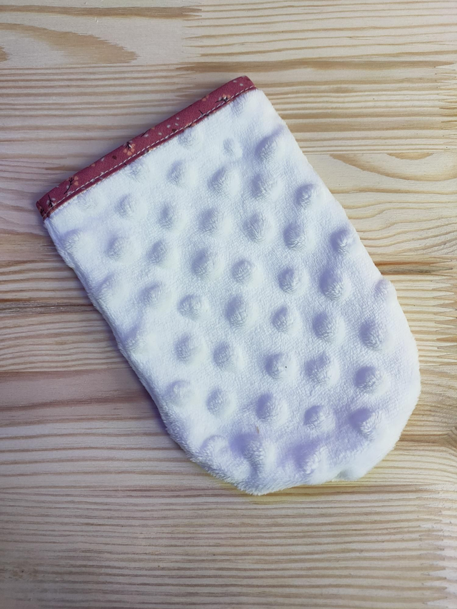 MALAU_WEB046 Gant démaquillant blanc