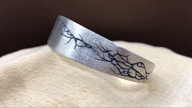 M・Bracelet Jonc・Fissures