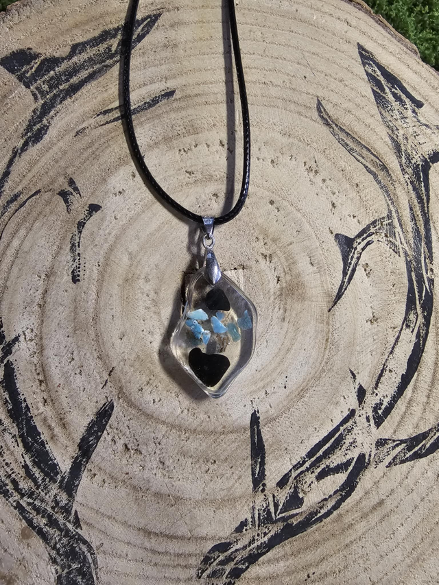 Tourmaline &amp; apatite