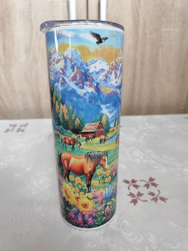 20 oz Thermobecher Pferde auf Weide ca. 600ml