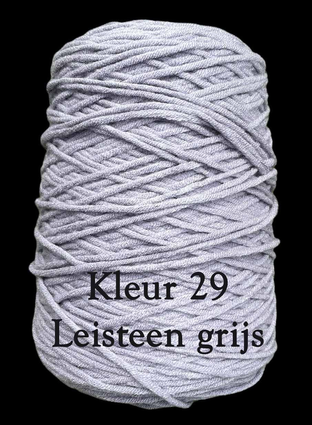 Tufting Yarns 400 gram 8 draads dik