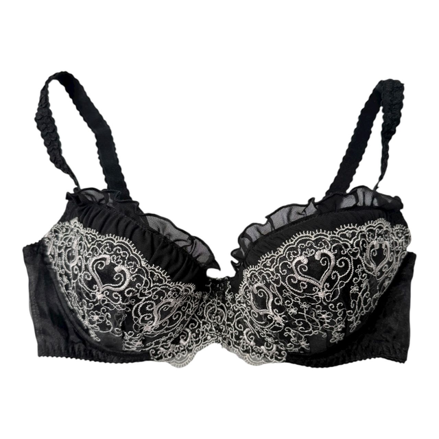 Black ruffle embroidered Japanese Bra UK 32B 