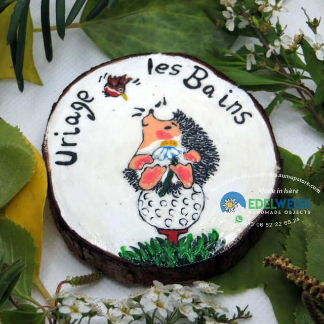 Uriage les Bains - hérisson sur balle de golf