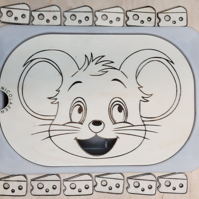 Insert sensoriel bois compatible trofast &quot;la petite souris&quot;