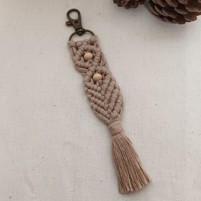 Porte-clés perles et macramé