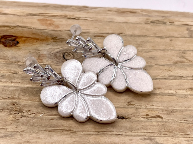 Silver statement leaf earrings