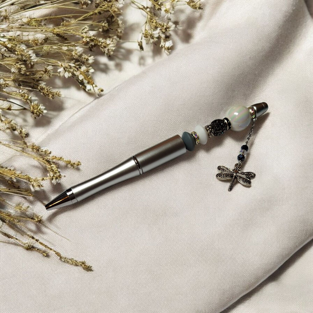 Stylo perles argenté et blanc